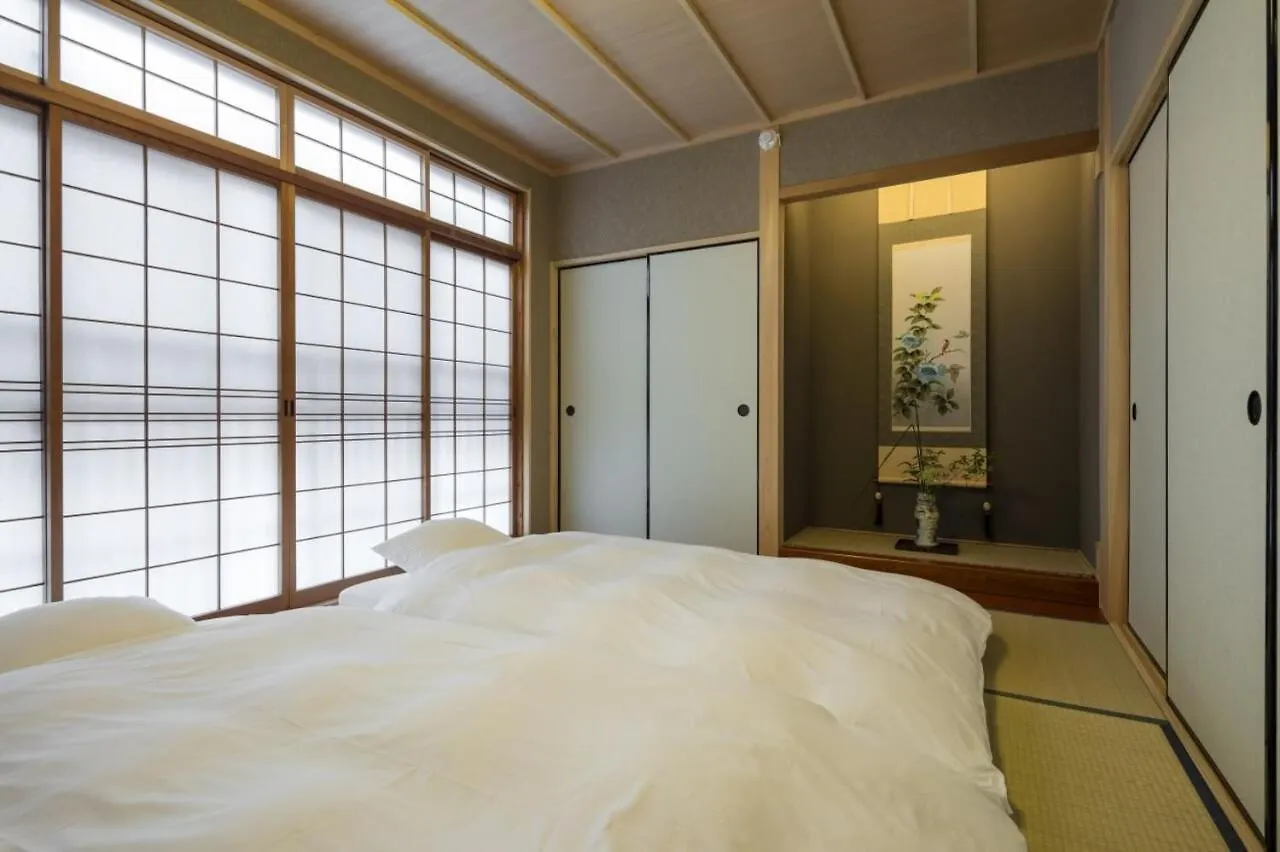 Gion Minami Banka Machiya House Villa Kyoto Japan